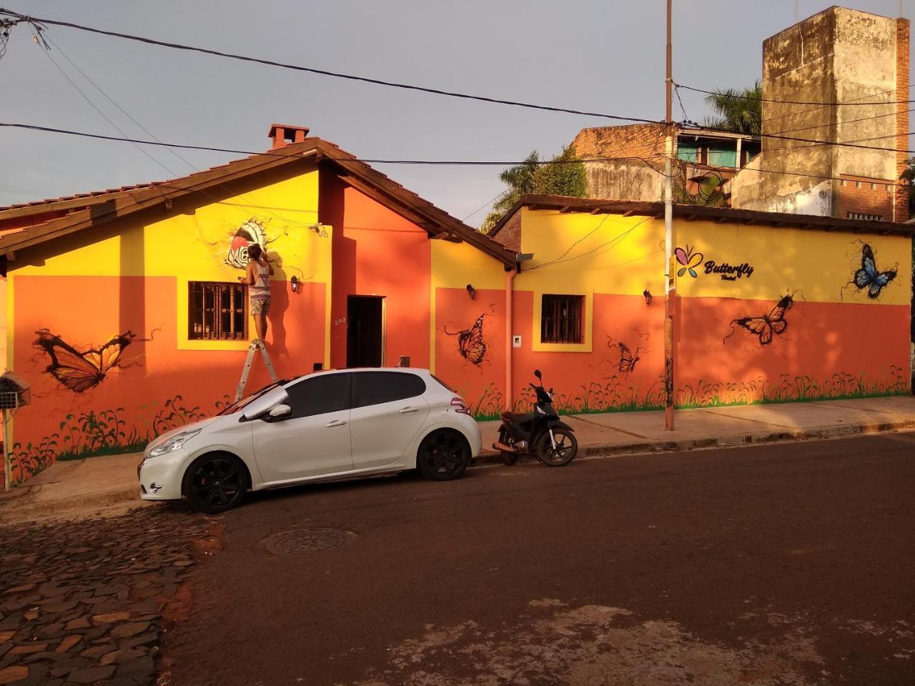 Butterfly Hostel Porto Iguaçu Exterior foto